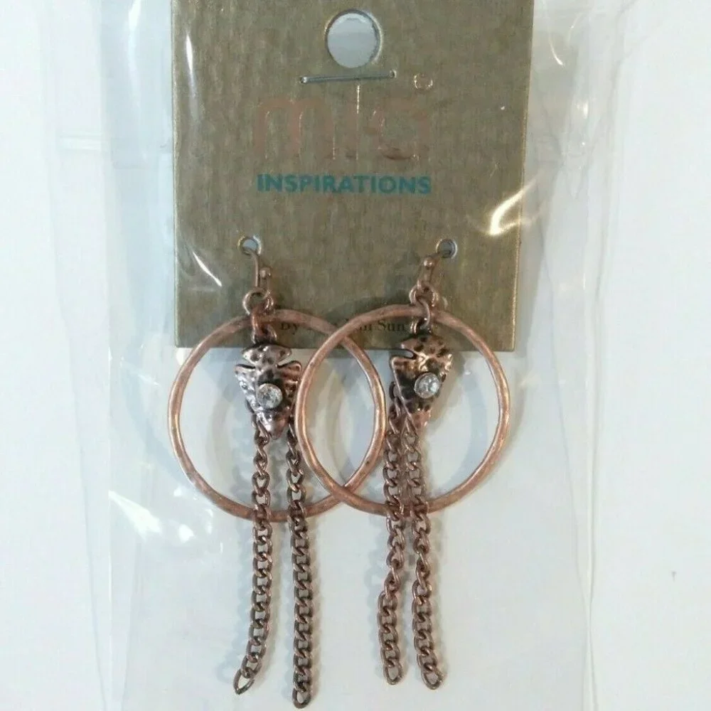 3/$10 ‎ Hoop Earrings Faux Diamond Arrowhead